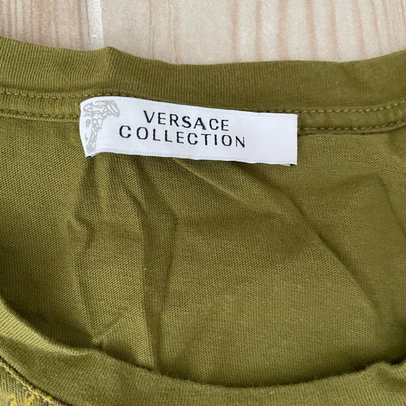 Versace t-shirt - Picture 3 of 3